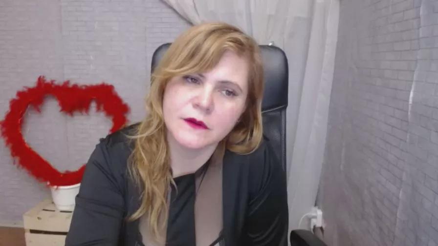 cam to cam wildness with Girls cam models. Watch the newest choice of nutty streams from our matured passionate cam models
