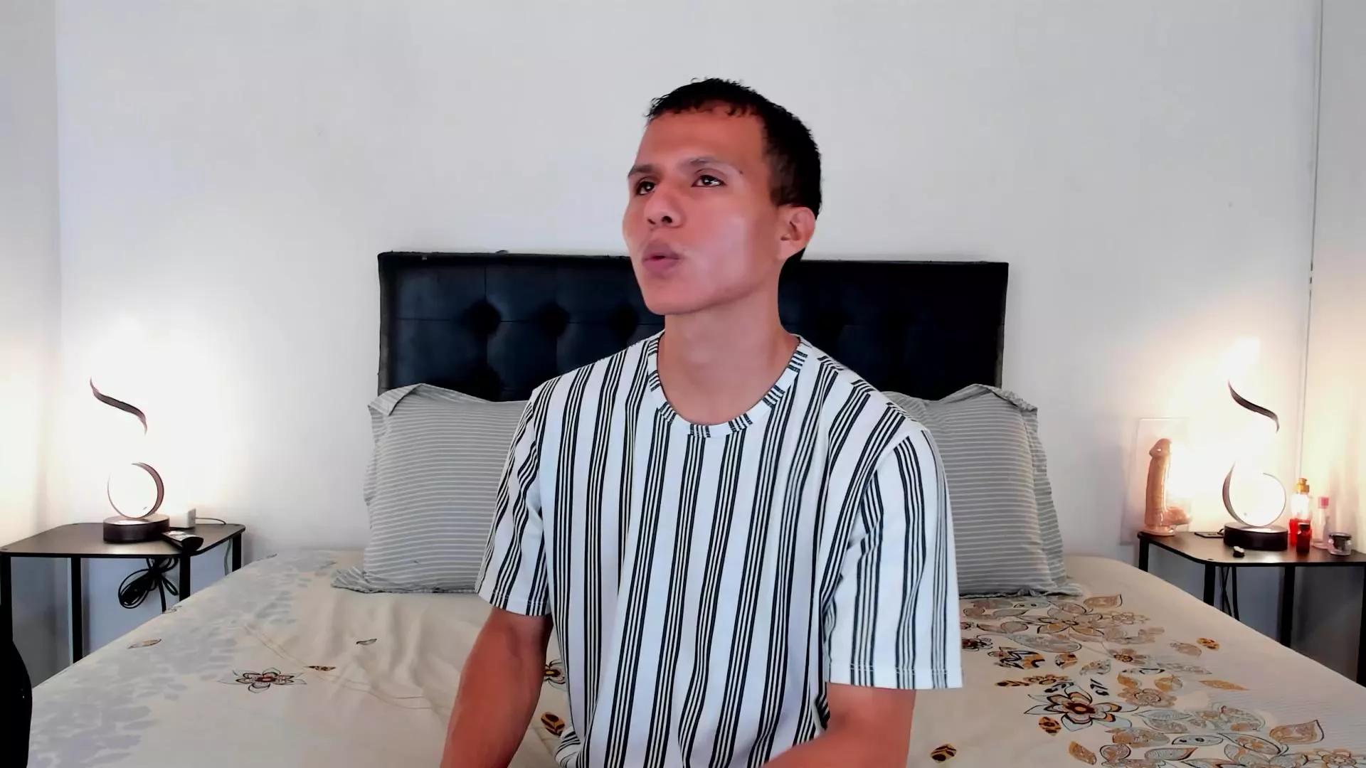 Jaylen_and_duke on Cam4 