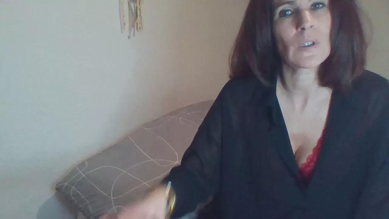 cam to cam wildness with Girls cam models. Watch the newest choice of nutty streams from our matured passionate cam models