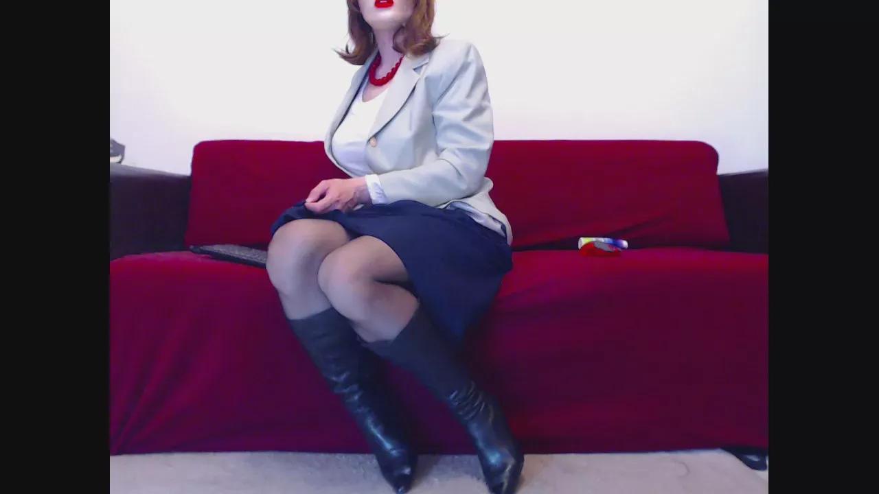 Kamila_office