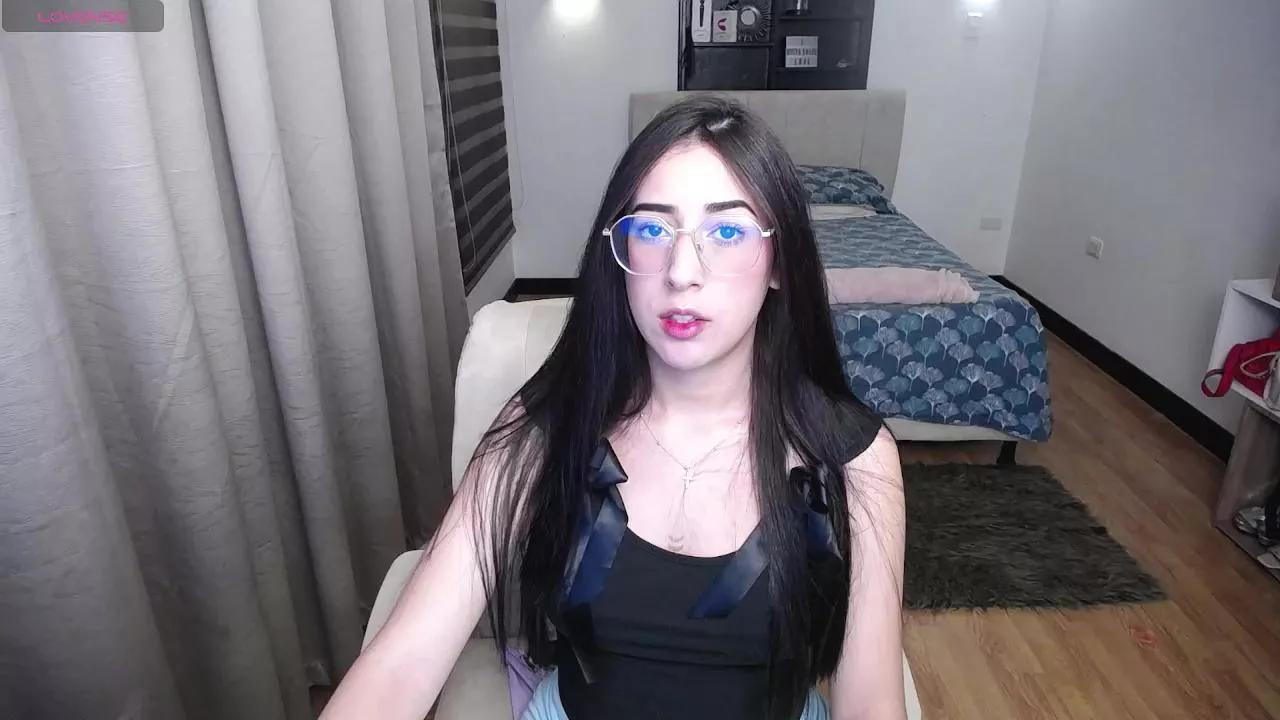 cam to cam wildness with Girls cam models. Watch the newest choice of nutty streams from our matured passionate cam models