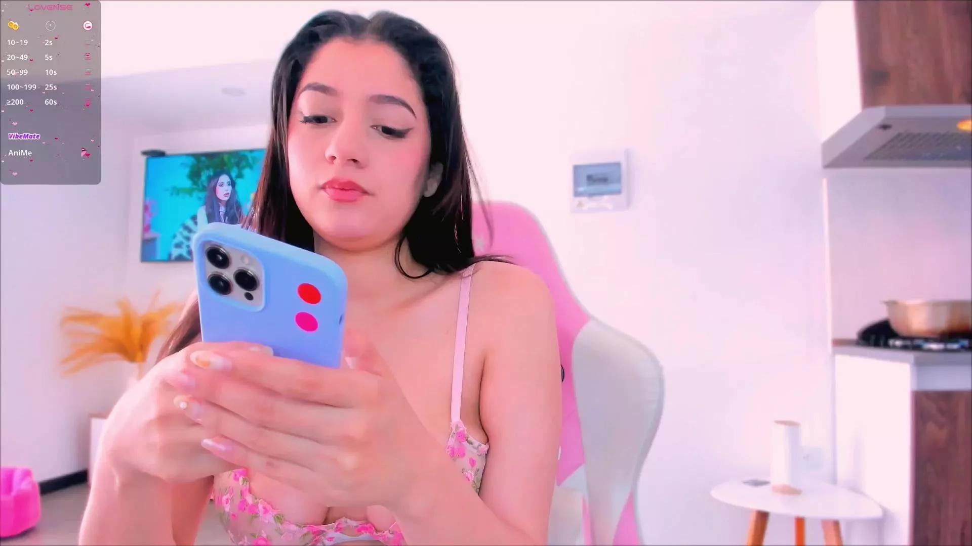 cam to cam wildness with Girls cam models. Watch the newest choice of nutty streams from our matured passionate cam models