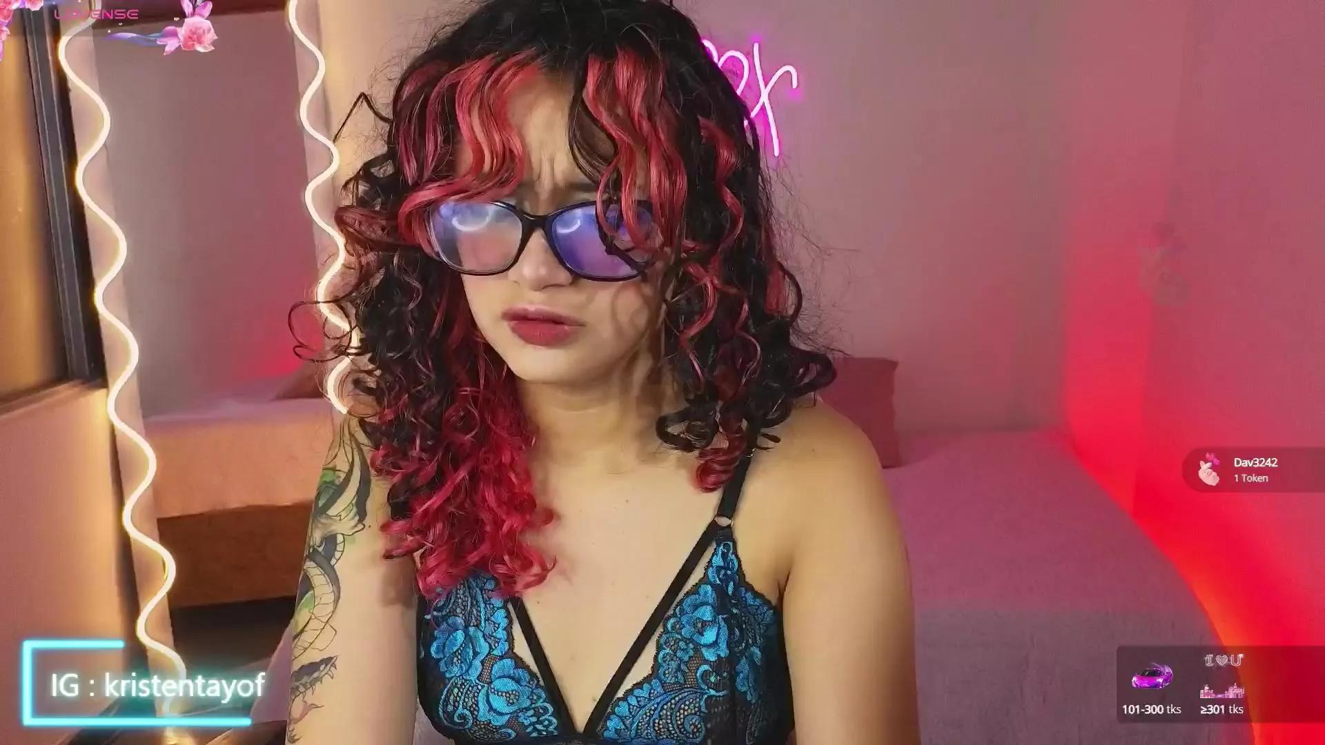 cam to cam wildness with Girls cam models. Watch the newest choice of nutty streams from our matured passionate cam models
