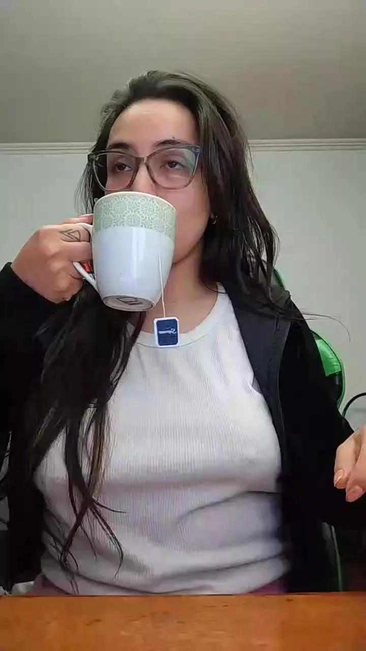cam to cam wildness with Girls cam models. Watch the newest choice of nutty streams from our matured passionate cam models