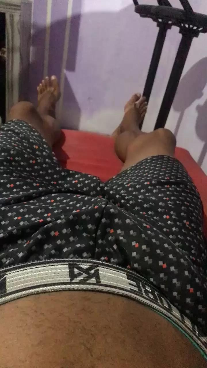 leandrosexy4 on Cam4 