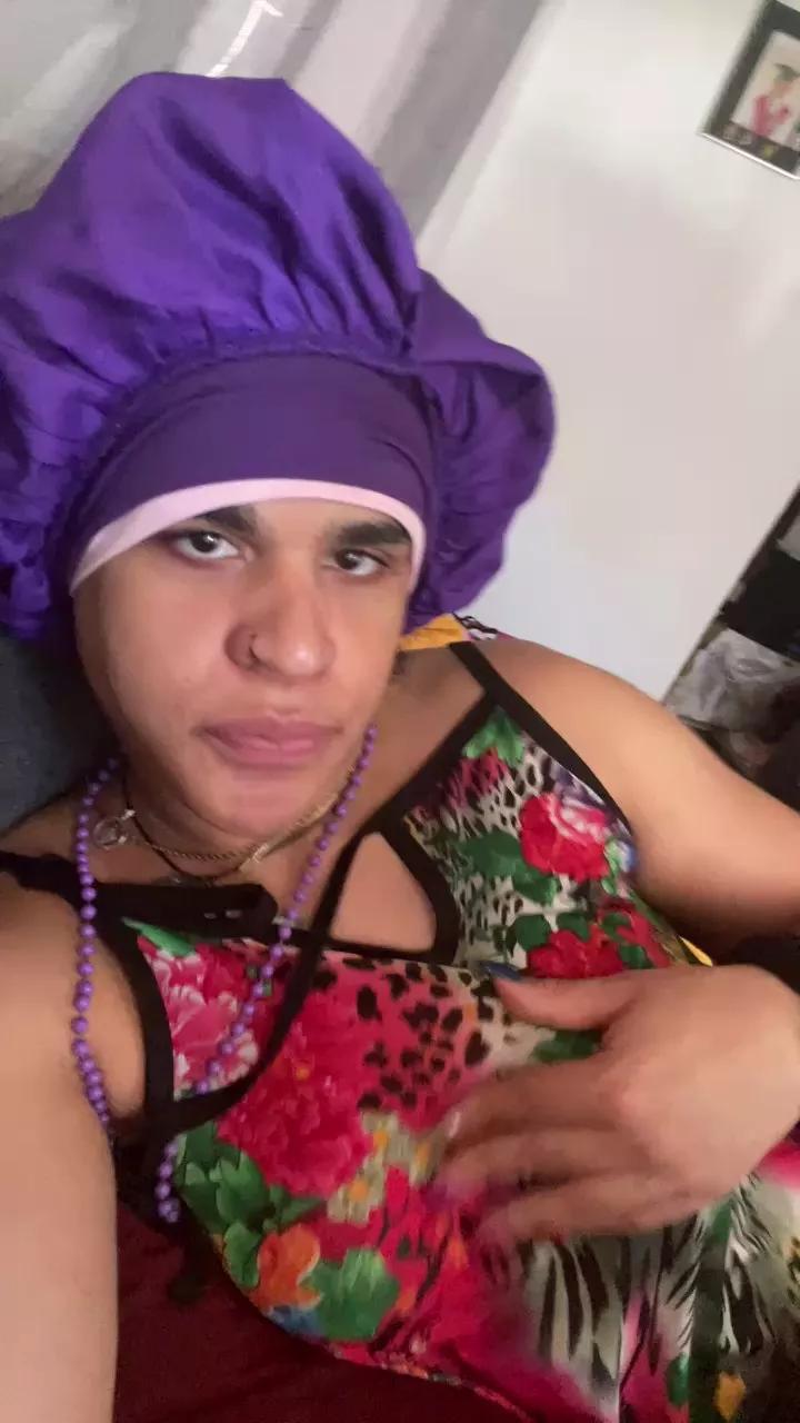 Nathasa1998 from Cam4 is Freechat