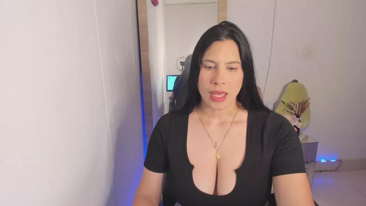 prettytylor from Cam4 is Freechat