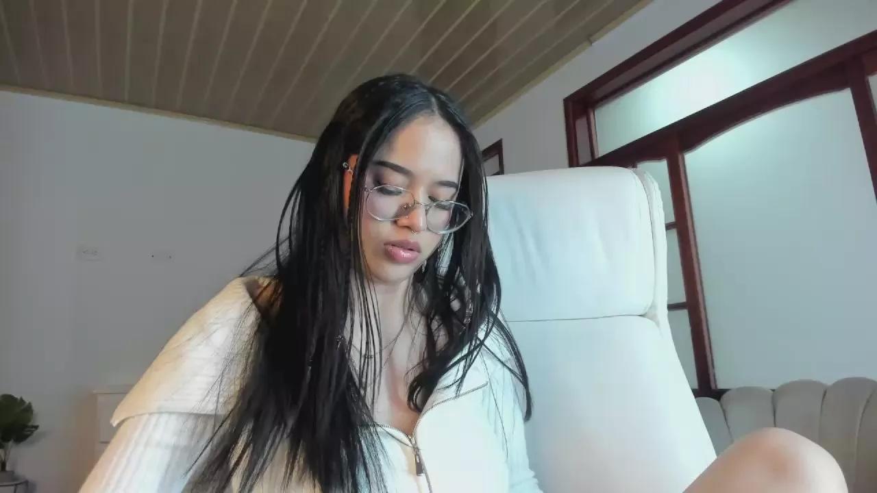 cam to cam wildness with Girls cam models. Watch the newest choice of nutty streams from our matured passionate cam models