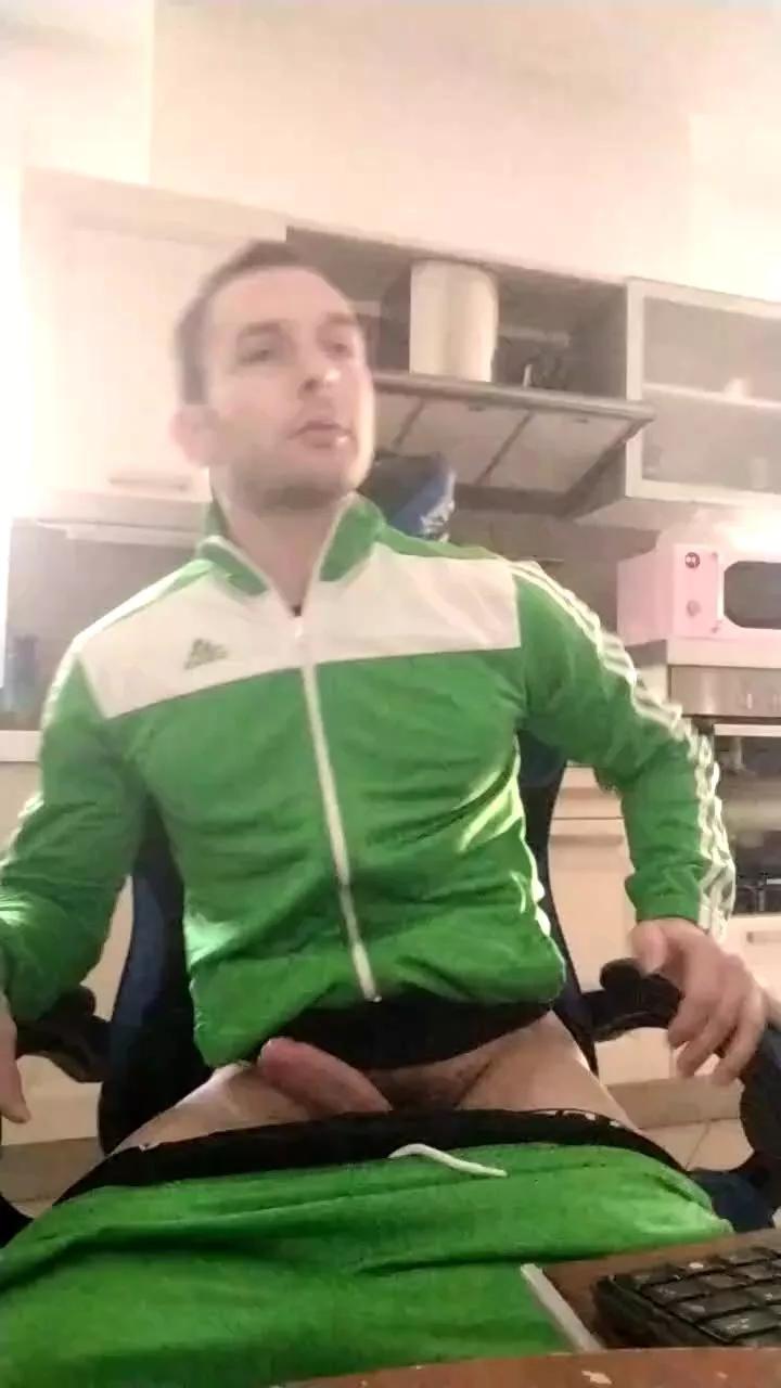 riccardoyeah on Cam4 