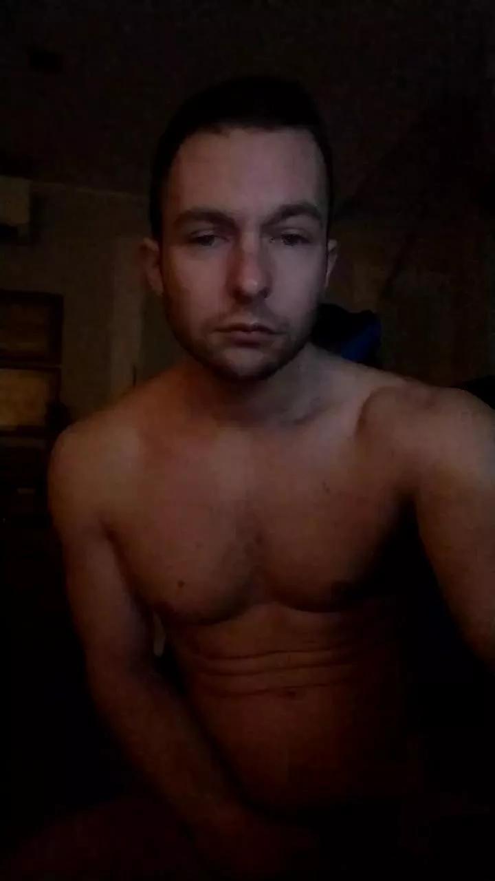 riccardoyeah on Cam4 