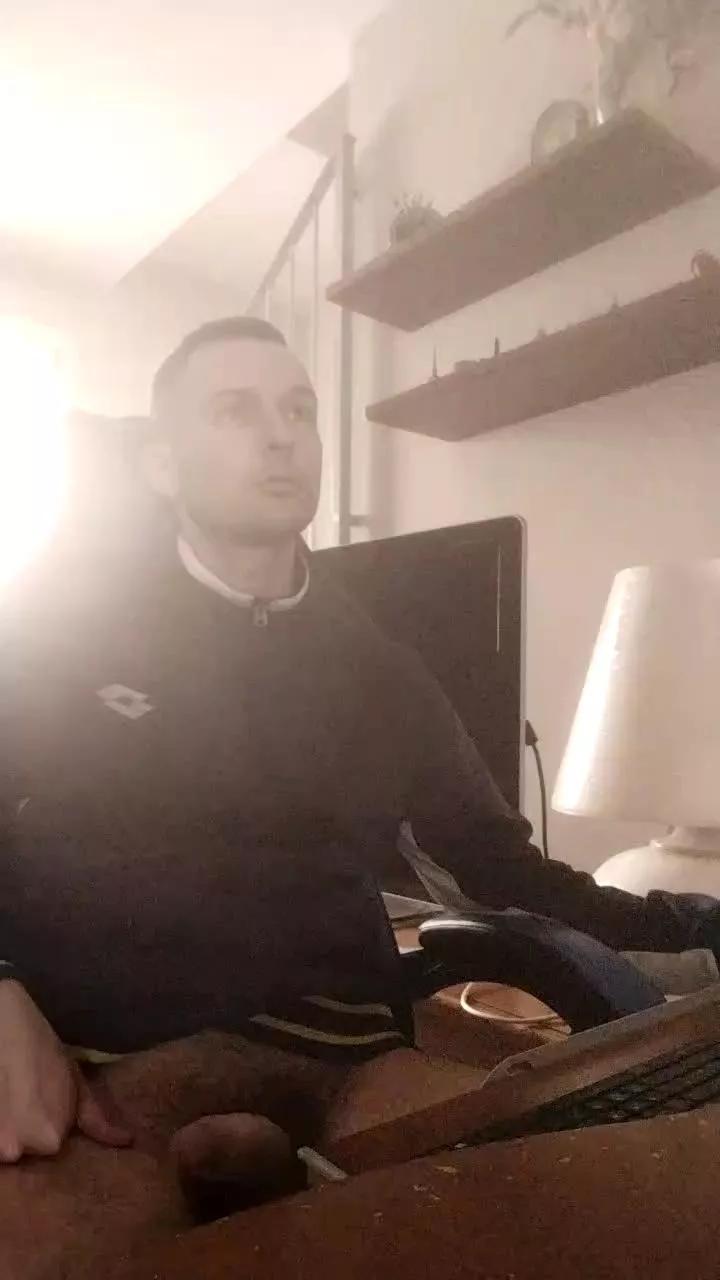 riccardoyeah on Cam4 