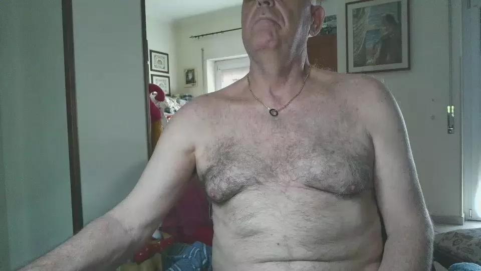 sante87 on Cam4 