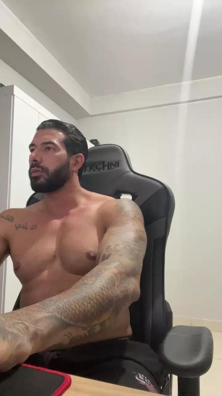 cam to cam wildness with Girls cam models. Watch the newest choice of nutty streams from our matured passionate cam models