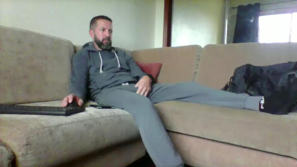 Selfsuckbigdick on Cam4 