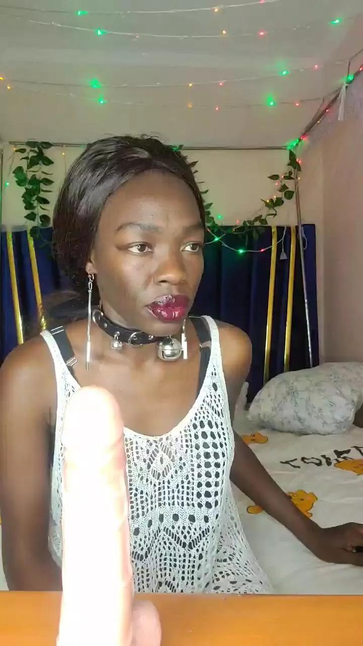 cam to cam wildness with Girls cam models. Watch the newest choice of nutty streams from our matured passionate cam models