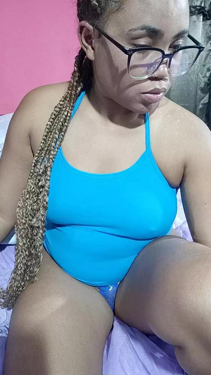 cam to cam wildness with Girls cam models. Watch the newest choice of nutty streams from our matured passionate cam models