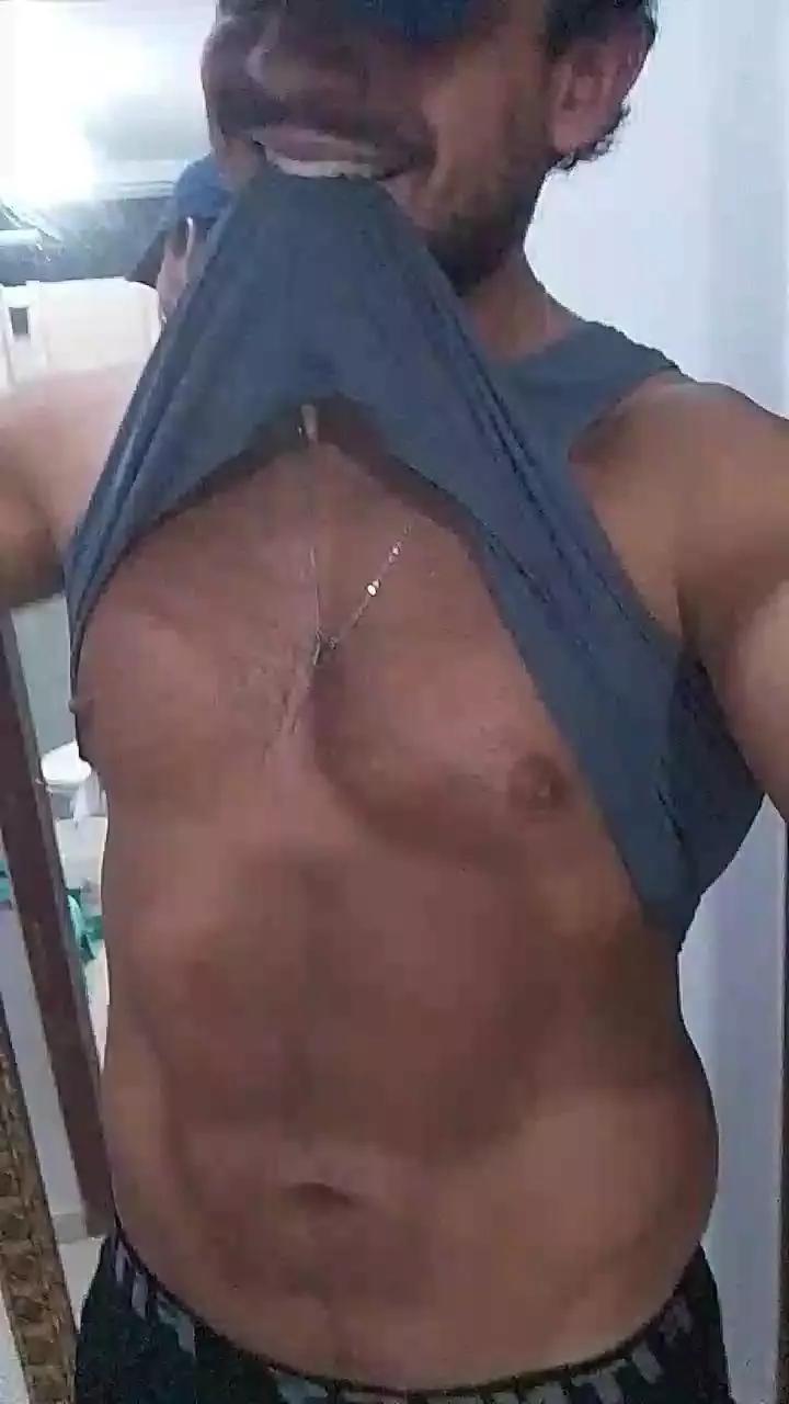 sunson69 on Cam4 
