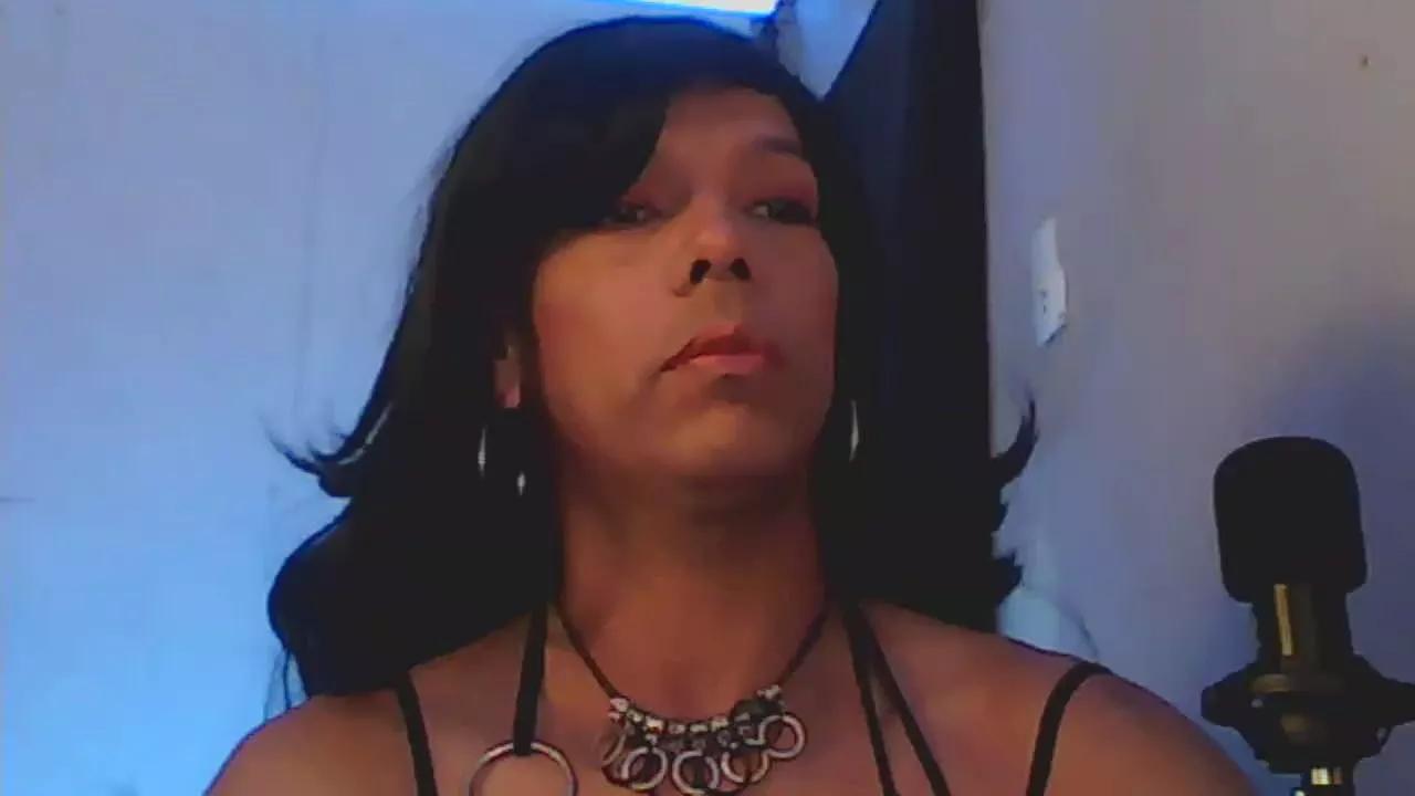 susantrans from Cam4 is Freechat