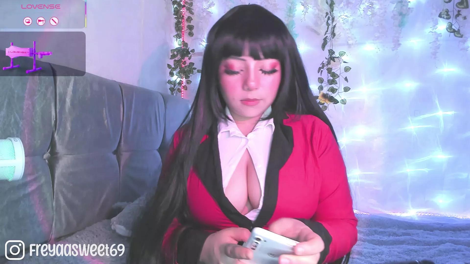 cam to cam wildness with Girls cam models. Watch the newest choice of nutty streams from our matured passionate cam models