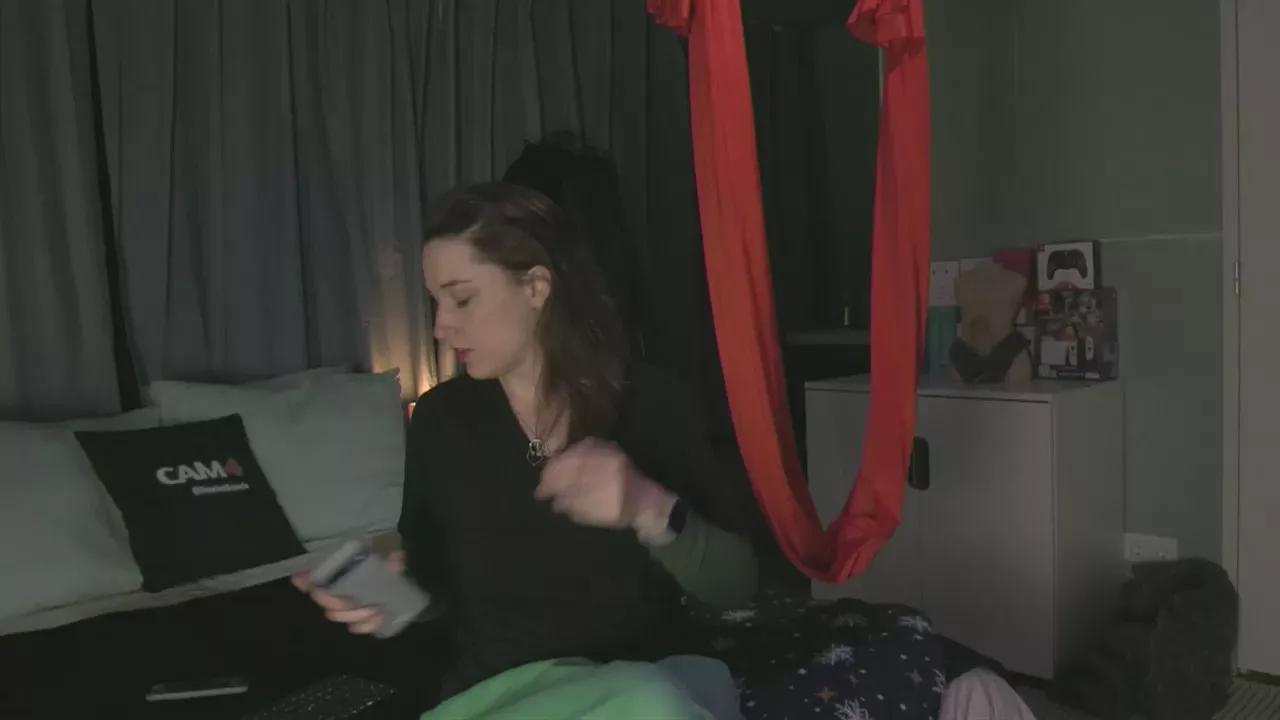 cam to cam wildness with Girls cam models. Watch the newest choice of nutty streams from our matured passionate cam models