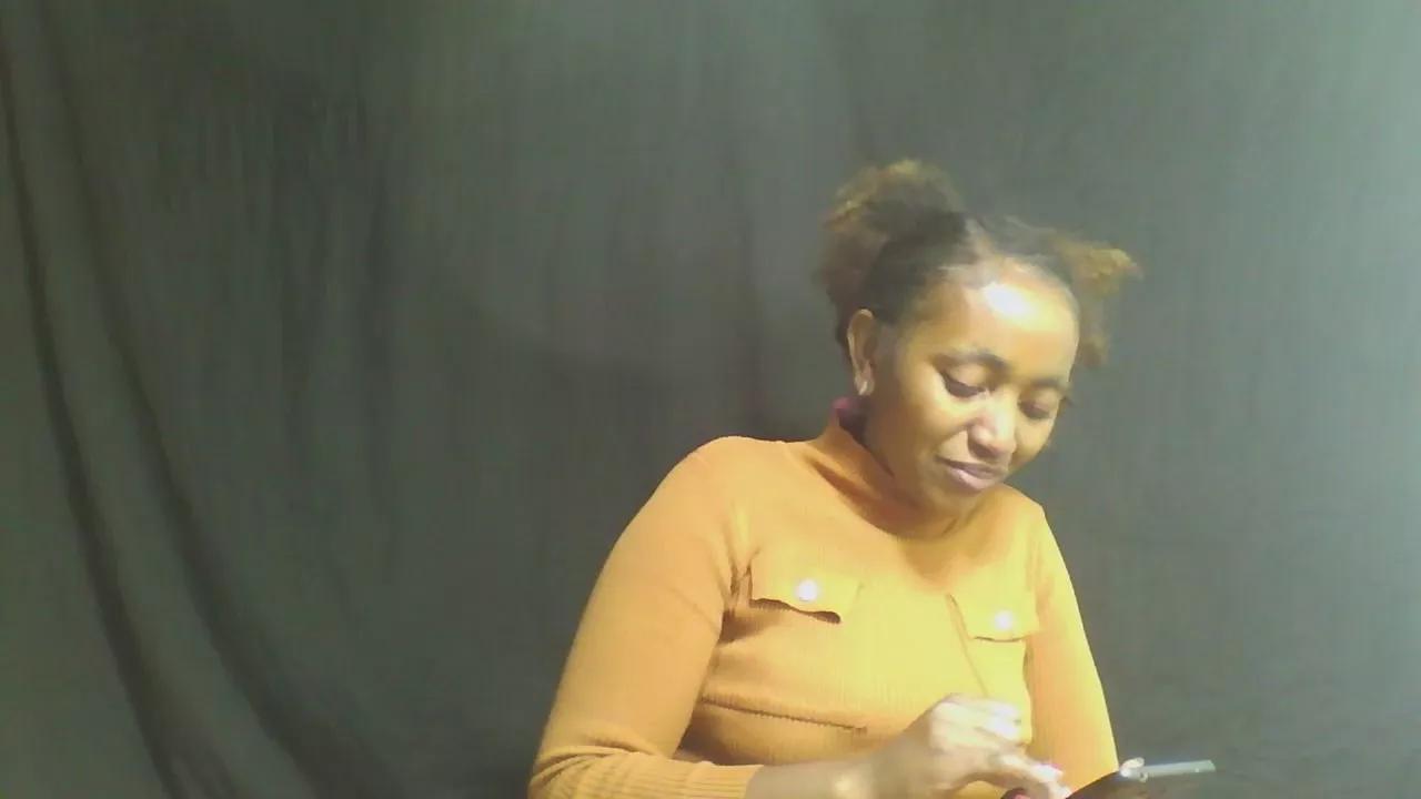tinah3 from Cam4 is Freechat