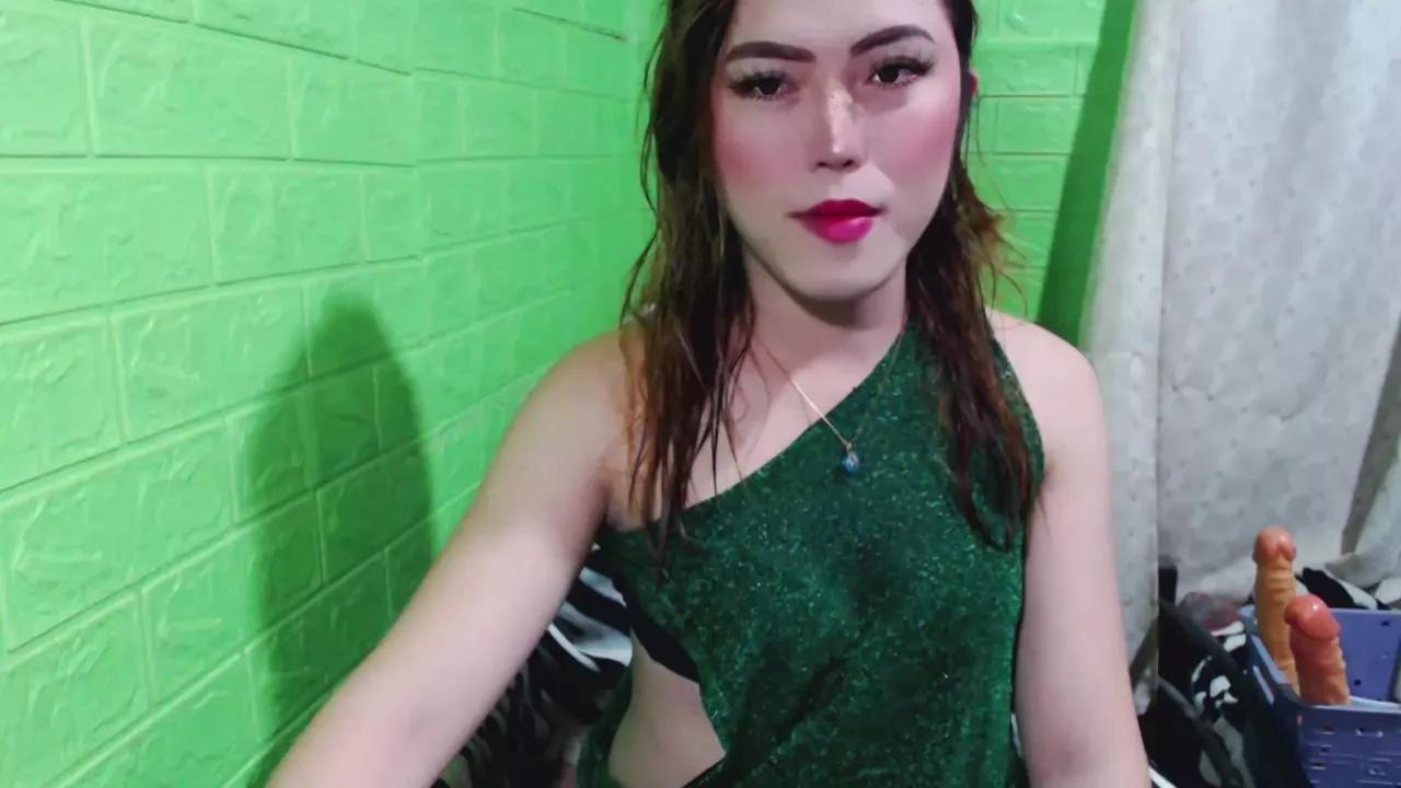 cam to cam wildness with Girls cam models. Watch the newest choice of nutty streams from our matured passionate cam models