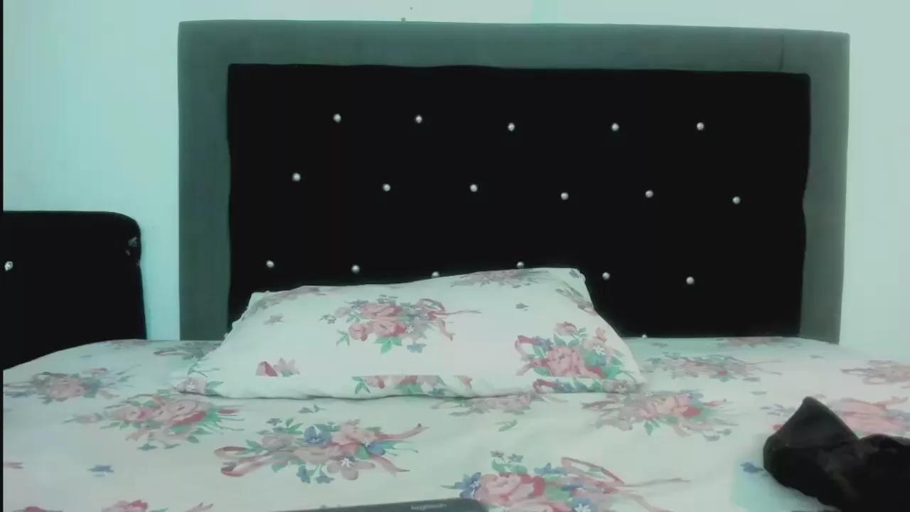VioletaDums from Cam4 is Freechat