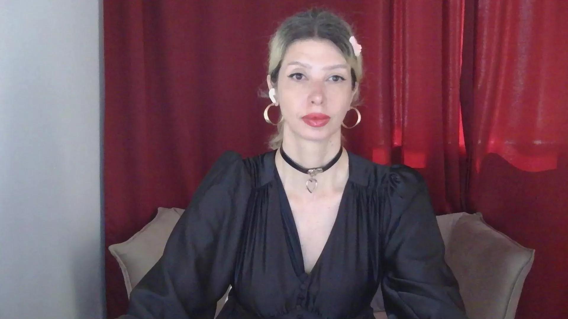 cam to cam wildness with Girls cam models. Watch the newest choice of nutty streams from our matured passionate cam models
