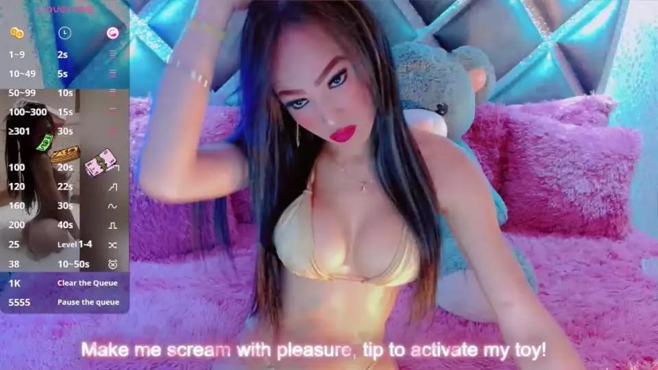cam to cam wildness with Girls cam models. Watch the newest choice of nutty streams from our matured passionate cam models