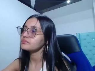 antonellasweetlittle on CamSoda 