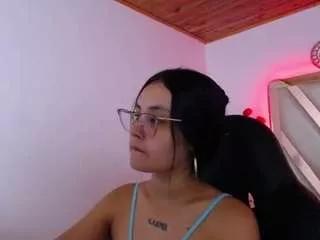 antonellasweetlittle on CamSoda 