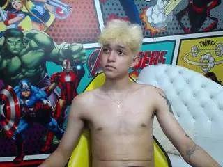 jisus-cat on CamSoda 