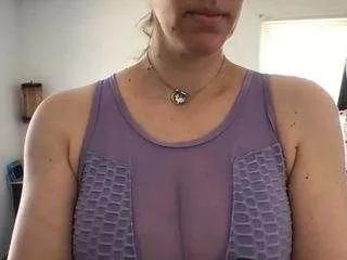 sirensixfoot on CamSoda 