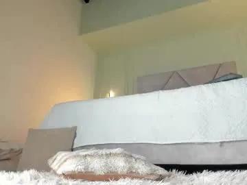 _miss_kimm — make me wet my panties - Goal: make me cream cum  [999 tokens left] #machine #bdsm #heels #squirt #anal