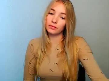 Freechat _snow_queen__ on Chaturbate