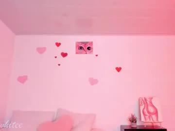 Avatar of aby_whitee