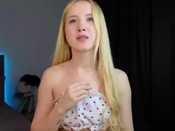 Freechat adele_armas on Chaturbate