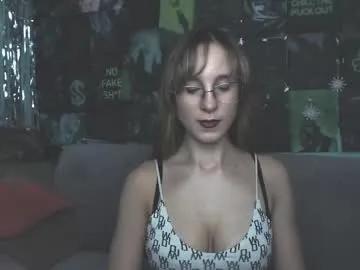 alishakelly — Welcome here ^^ #new #mistress #nonude #joi #petite