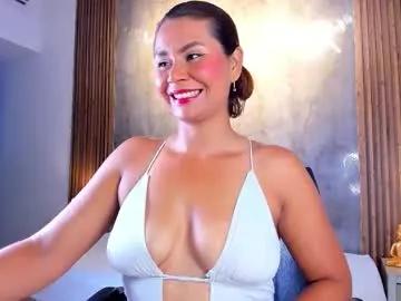 analuna__ on Chaturbate 