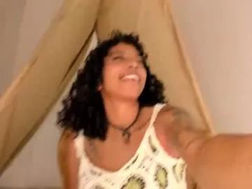 Freechat ariella_ruiz on Chaturbate