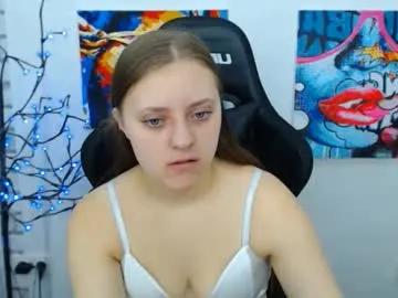 arinabelle — GOAL: Dance  erotic [0 tokens remaining] Im very  new  here;)  taste  me #sph #18 #bigass #cuckold #smoke