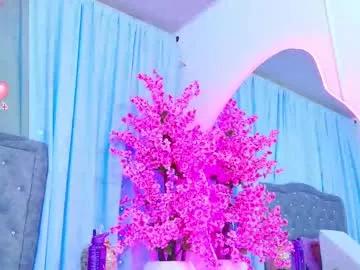 cam to cam wildness with Girls cam models. Watch the newest choice of nutty streams from our matured passionate cam models
