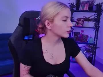 Freechat aurorawrenfield on Chaturbate