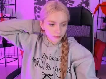 Freechat aurorawrenfield on Chaturbate
