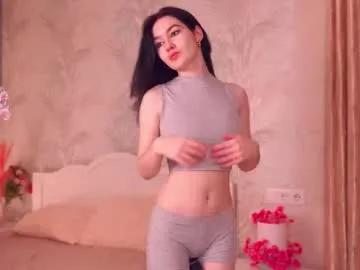 Freechat aveloria on Chaturbate