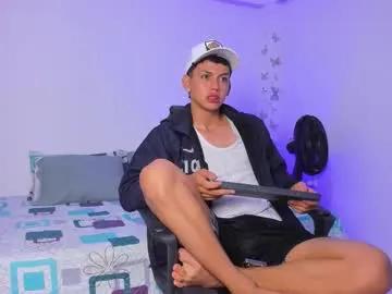axel_cody_ — show cum #latin #18 #new #young #slim  [777 tokens remaining]