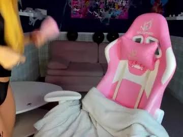 barbie_lis — show tits + squeeze nipples  [24 tokens left] #deepthroat #cum #blonde #anal #skinny