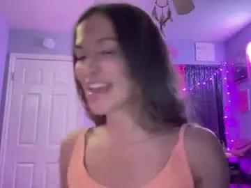 Freechat calibarbie24 on Chaturbate