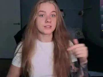 candy_meggie — Welcome to my room! Im Megan!    - Goal: Make me happy [991 tokens left] #blonde #squirt #smile #lovense #cute
