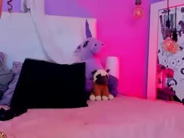 charlotte1117 — Current Goal: Come seduce me, I like that at 45 tokens -- Next Goal: I want your vibrations between my legs, do it Hot --   #wet #milf #mature #hairy #tease